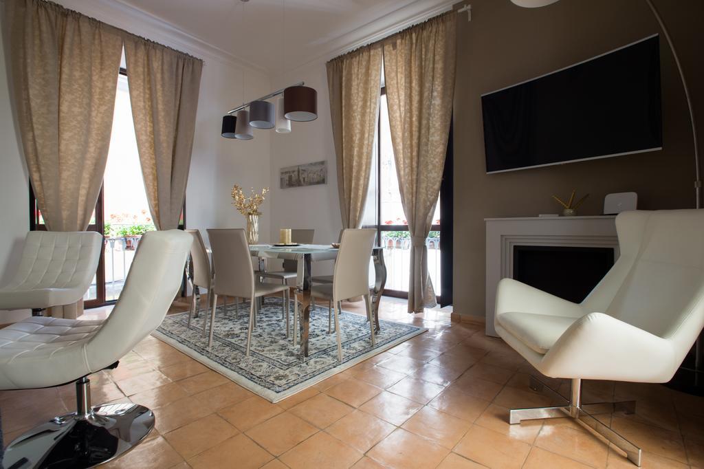 Boutique Apartment Al Duomo Salerno Exterior foto